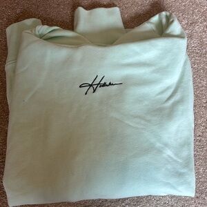 Hollister Must-Have Collection Hoodie